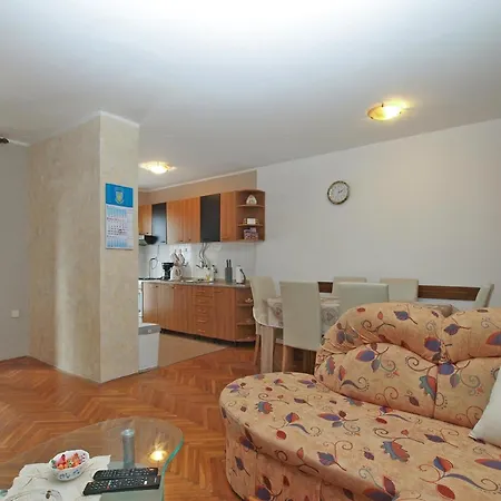 아파트 Fuer 6 Personen Ca 65 Qm In Fazana, Istrien Istrische Riviera
